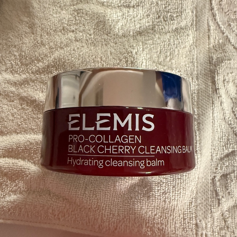 ELEMIS Pro-Collagen Cleansing Balm in Deep Cherry